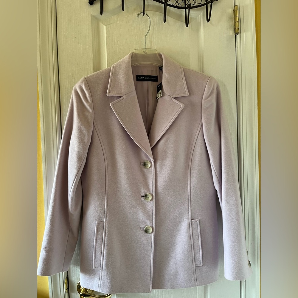 Dana Buchanan 100 % Cashmere  Jacket Size 10. Lavender.